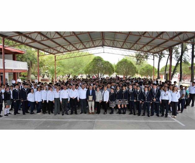 Inaugura el CBtis 220 semestre febrero-julio