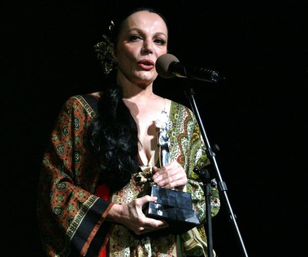 Sasha Montenegro: Una mujer culta Sasha Montenegro: Una mujer culta