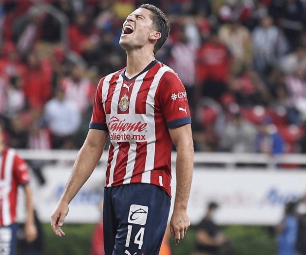 Necaxa recibe a Chivas en duelo directo por el séptimo lugar Necaxa recibe a Chivas en duelo directo por el séptimo lugar