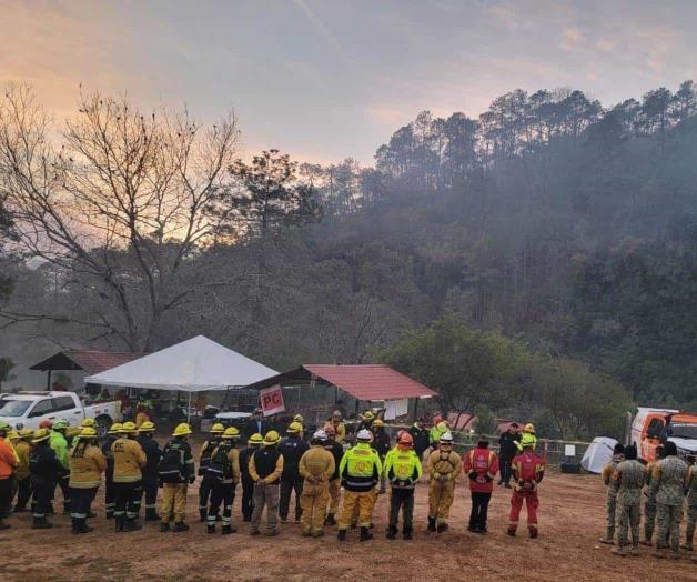 Reanudan labores contra fuego en Sierra de Santiago