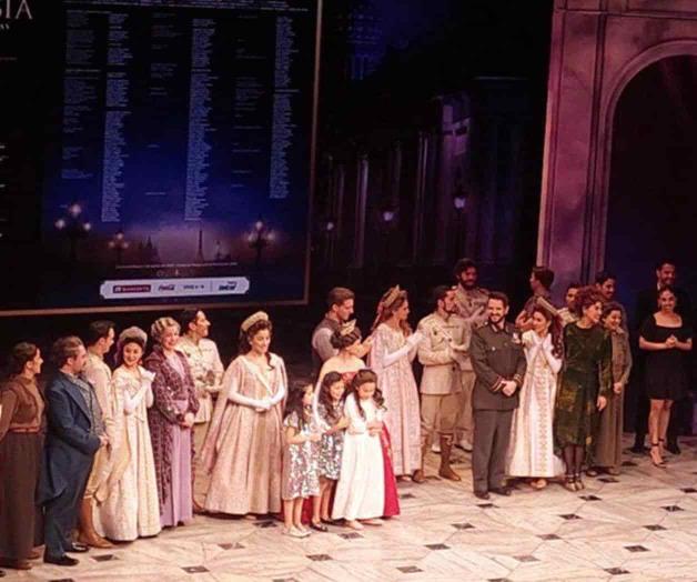 Celebra Susana Zabaleta 200 representaciones de Anastasia