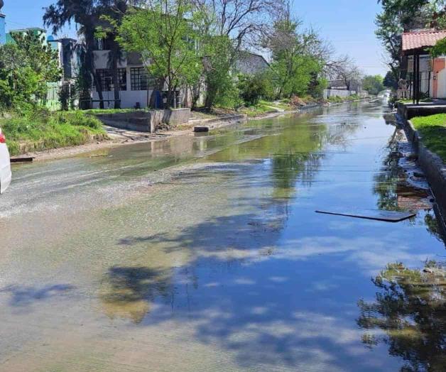 Ignoran reporte de fuga de aguas negras en colonia Campestre