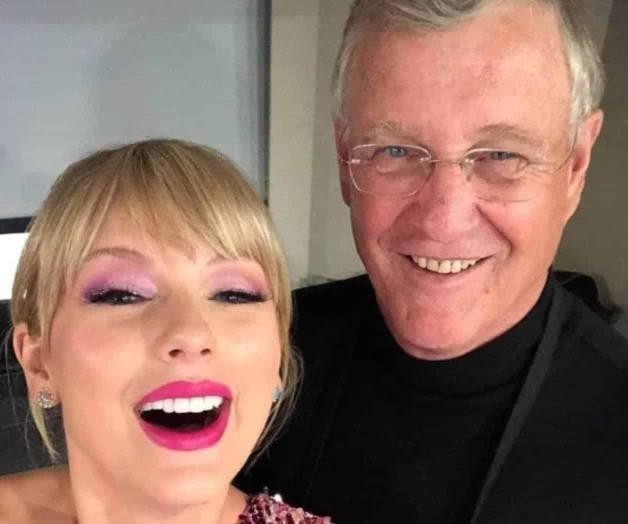 Paparazzi pone condición para perdonar al padre de Taylor Swift, señalado de presunta agresión física