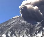 Vuelven a cerrar el aeropuerto de Puebla por caída de ceniza