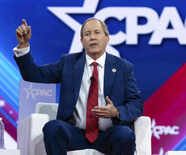 Quiere  Ken Paxton vengarse