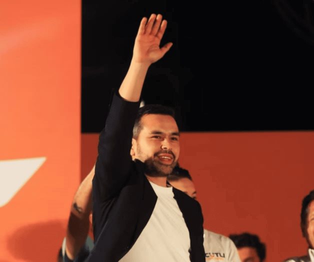 Álvarez Máynez promete no atacar a Sheinbaum y Gálvez