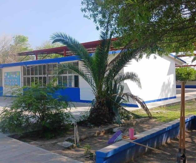 Facilitan docentes para ocho escuelas Facilitan docentes para ocho escuelas
