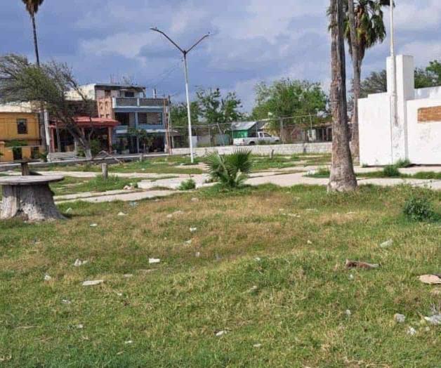 En total abandono plaza de Aquiles Serdán