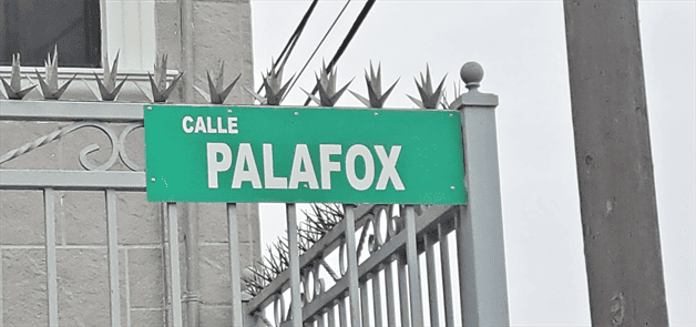 Convierten nomenclaturas de Reynosa en chatarras