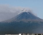 Cierran de nuevo aeropuerto de Puebla por caída de ceniza el Popo