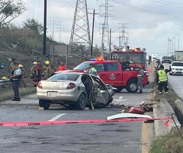 Muere joven tras chocar con muro de contención en Altamira
