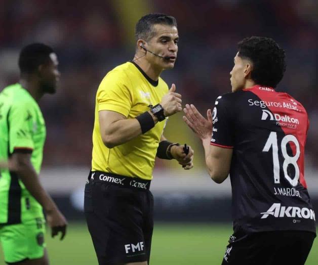 Fernando Hernández pitará el Clásico en el Estadio AKRON Fernando Hernández pitará el Clásico en el Estadio AKRON