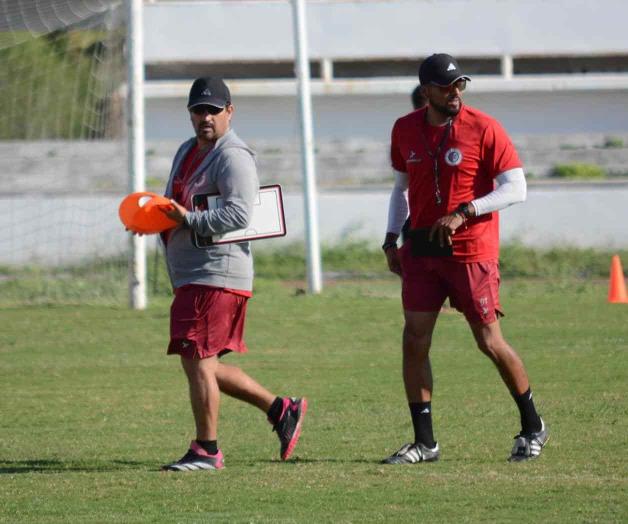 Alejandro Pérez se une a los Compas