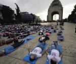 Siesta Masiva en Monumento a la Revolución