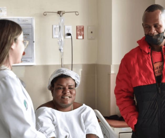 Atienden en Ciudad Juárez a mujer que dio a luz en vuelo Aeroméxico