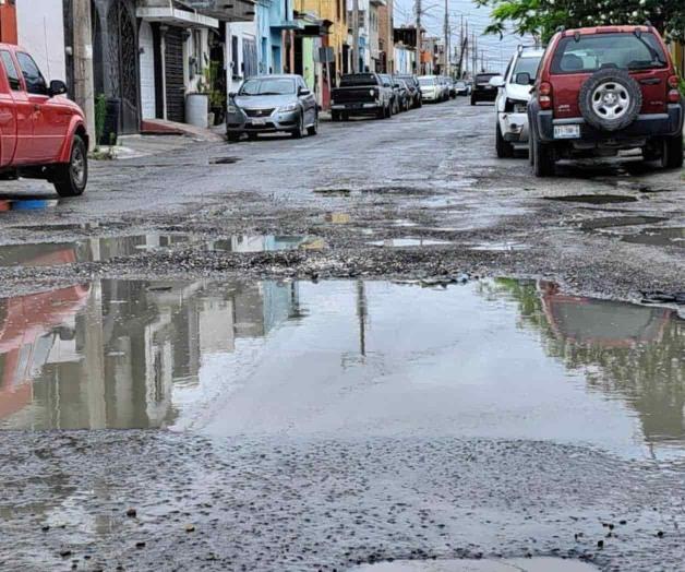 Demandan bacheo Demandan bacheo