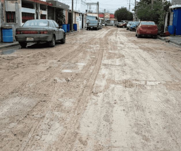 Exigen terminar obra: Reclaman a Comapa vecinos de La Cañada Exigen terminar obra: Reclaman a Comapa vecinos de La Cañada