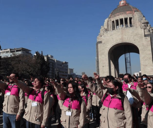 INE baja a capacitadores por estar afiliados a algún partido político