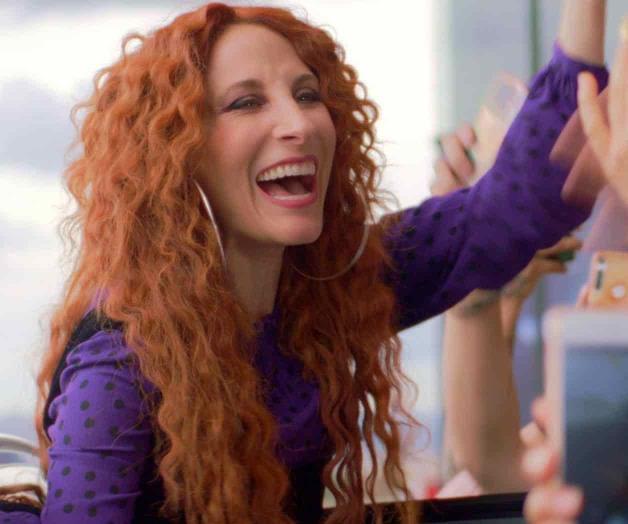 Atrapada por las redes: Señora influencer