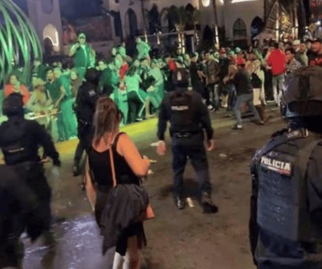 Manifestación de músicos en Mazatlán termina en trifulca