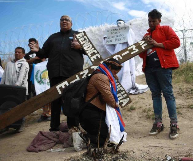 Realidad de migrantes en viacrucis fronterizo en Ciudad Juárez