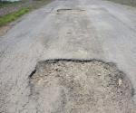 Intransitable carretera a poblados pesqueros