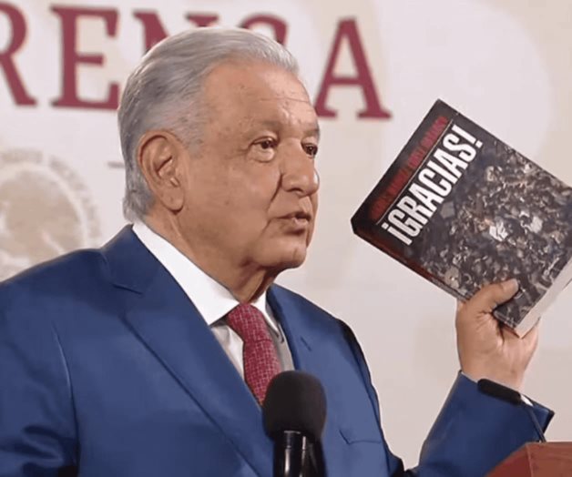 AMLO acusa a magistrado de querer prohibir su libro