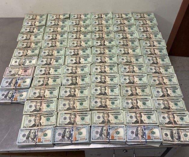Detienen a mexicano con 387 mil dólares