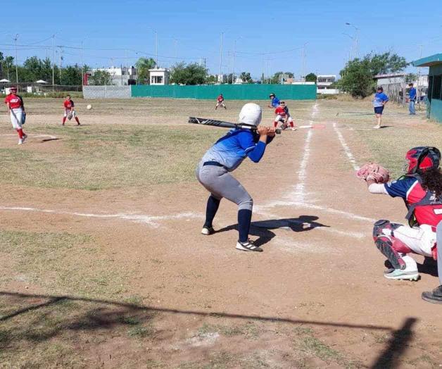¡Apaleadas y blanqueadas Liga Olga Rojas!