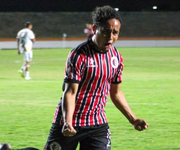 Carlos Fonseca, está en el 11 Ideal de la jornada 30