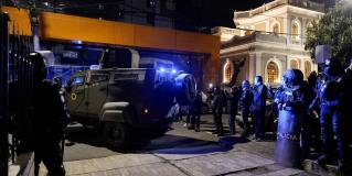 Tras irrupción de embajada, México rompe relaciones con Ecuador