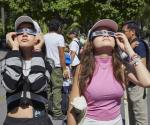 Cinco estados suspenden clases por Eclipse