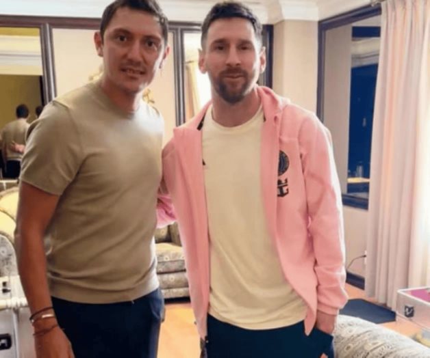 Messi atendió a una leyenda del Monterrey previo al juego