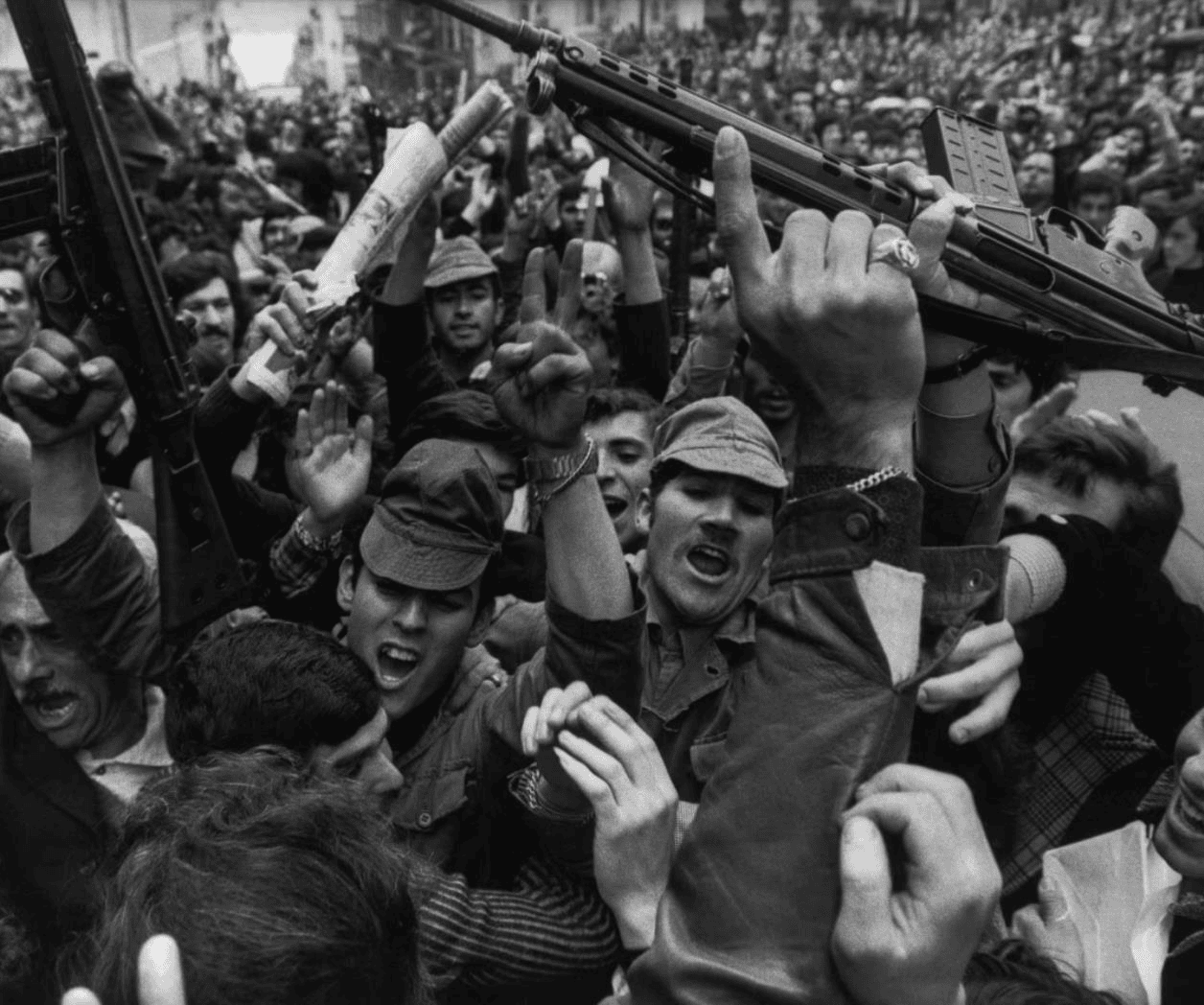 La libertad llegó en abril hace 50 años