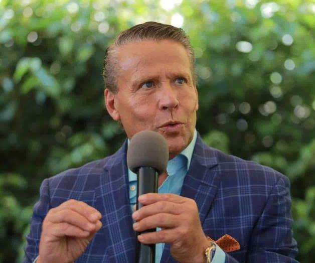 Alfredo Adame ha pagado multas por hablar de Magaly Chávez Alfredo Adame ha pagado multas por hablar de Magaly Chávez