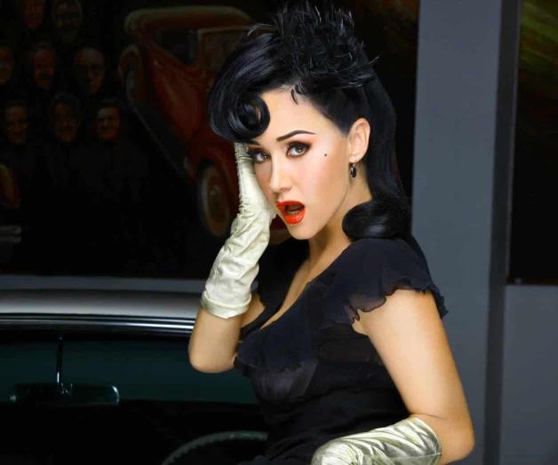 Susana Zabaleta inspirada por Manzanero Susana Zabaleta inspirada por Manzanero