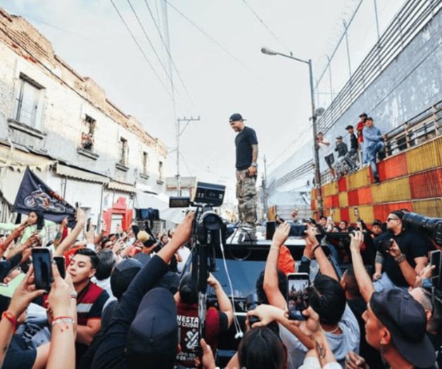 Ozuna se emociona al visitar Tepito