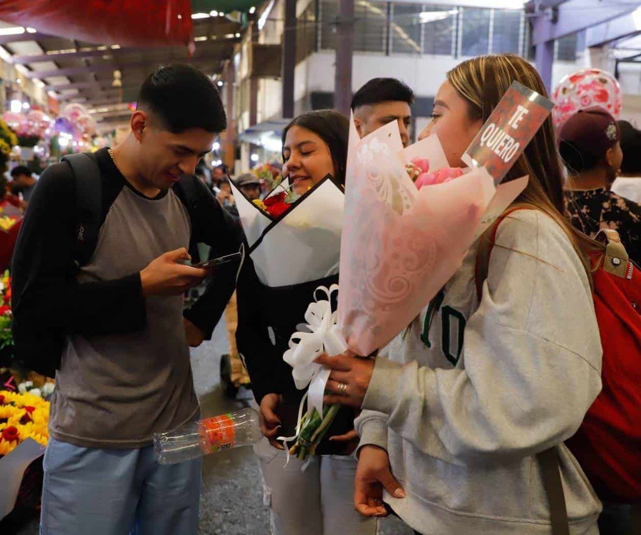 Estiman 4 mil 978 millones de flores para Día de las Madres