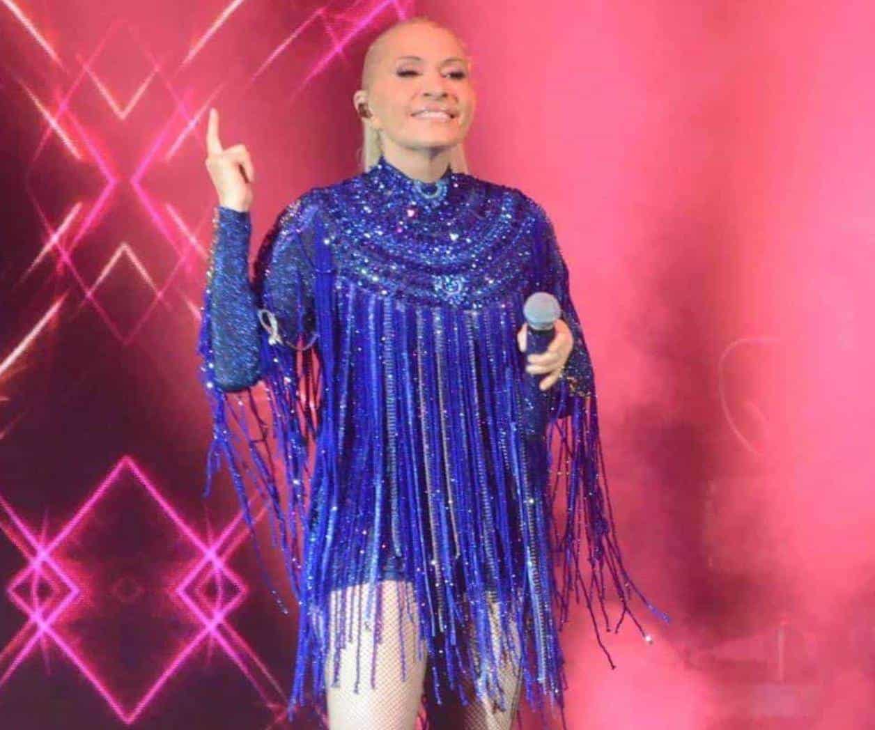 Yuri ofrece show de lujo, ´Euforia´ total