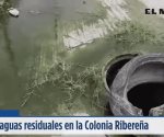 Reynosa | A pesar de haber sido denunciado en varias ocasiones, la fuga de agua residuales ubicada entre el cruce de la calles Estefania Castañeda y Timotea Castañeda de la Colonia Ribereña, sigue emanando aguas malolientes en este punto de forma considerable.