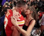 Travis Kelce arrastra a Taylor Swift con sus problemas de alcoholismo