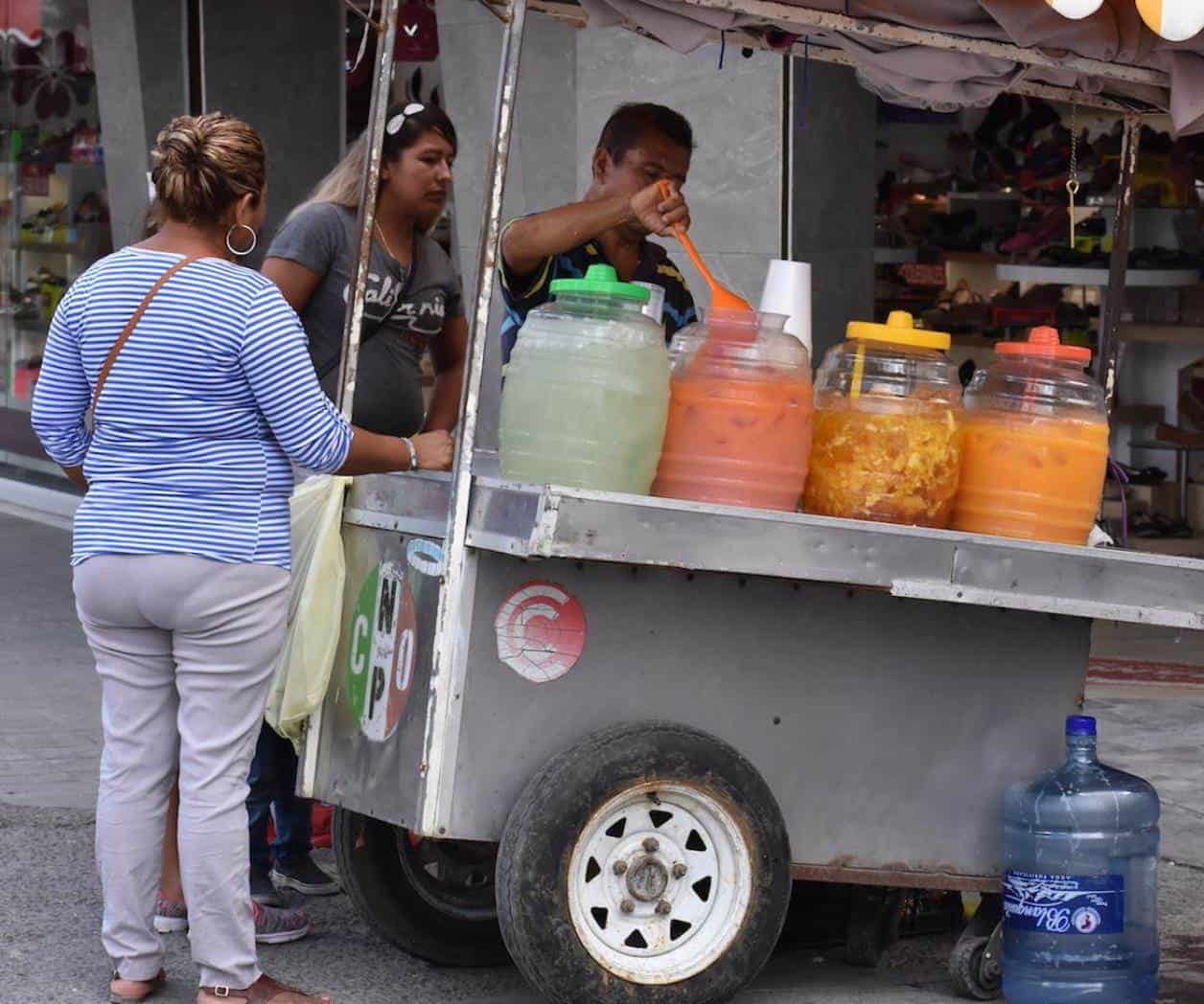 Aumenta consumo de aguas frescas