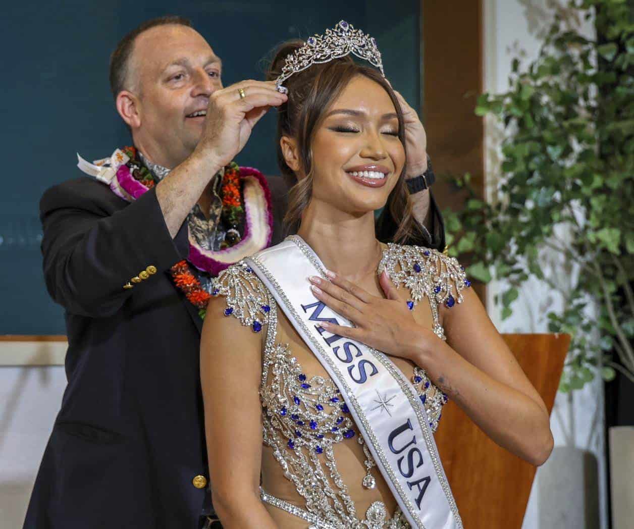 Coronan a Savannah Gankiewicz como Miss USA tras renuncia de ganadora