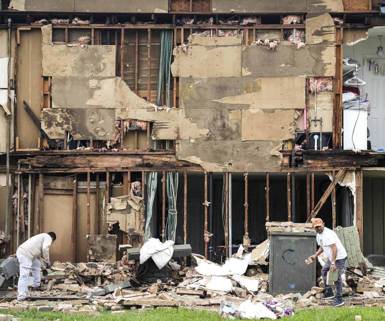 Ola de destrucción y muerte en Houston