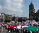 Marea Rosa por la Democracia en el Zócalo Capitalino