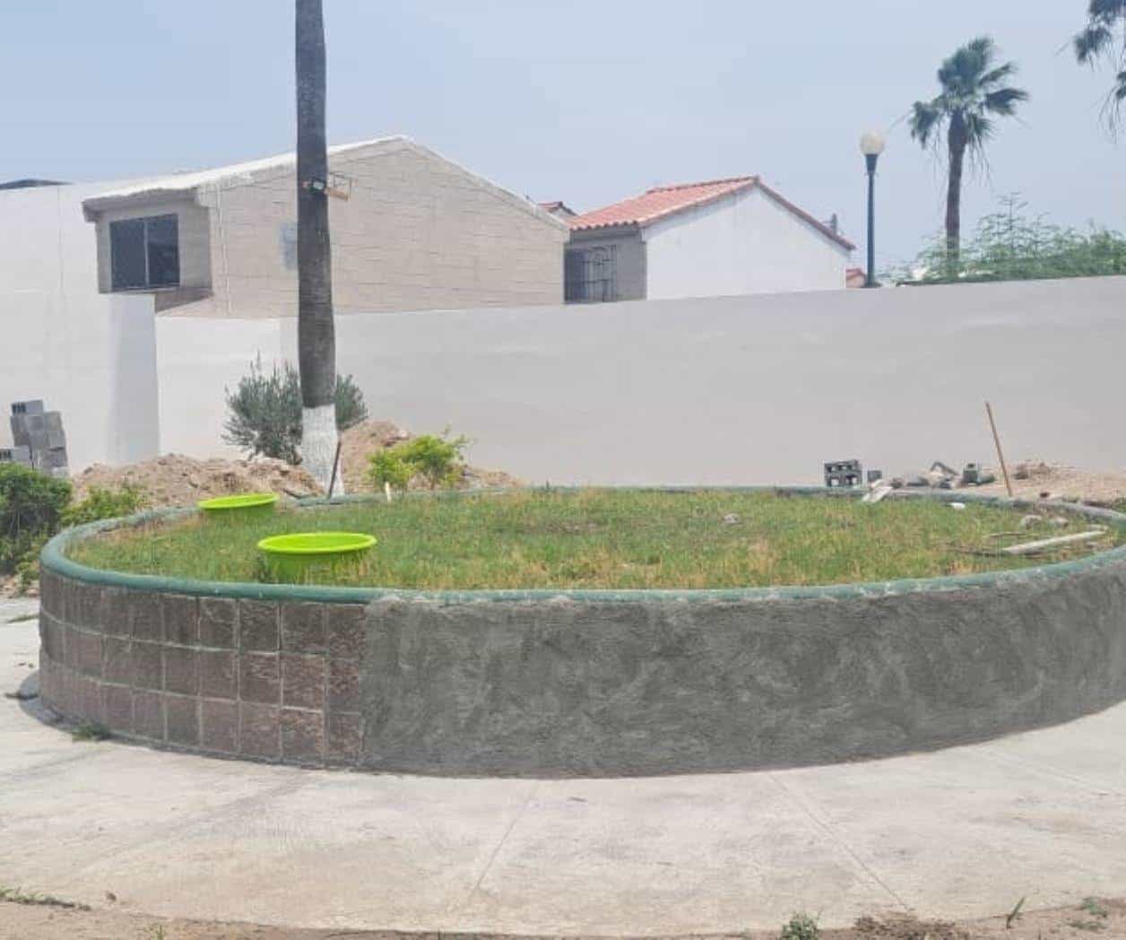 Concluye CAM 14 la barda perimetral en colonia San José Concluye CAM 14 la barda perimetral en colonia San José