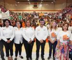 Recibe UAT a bachilleres