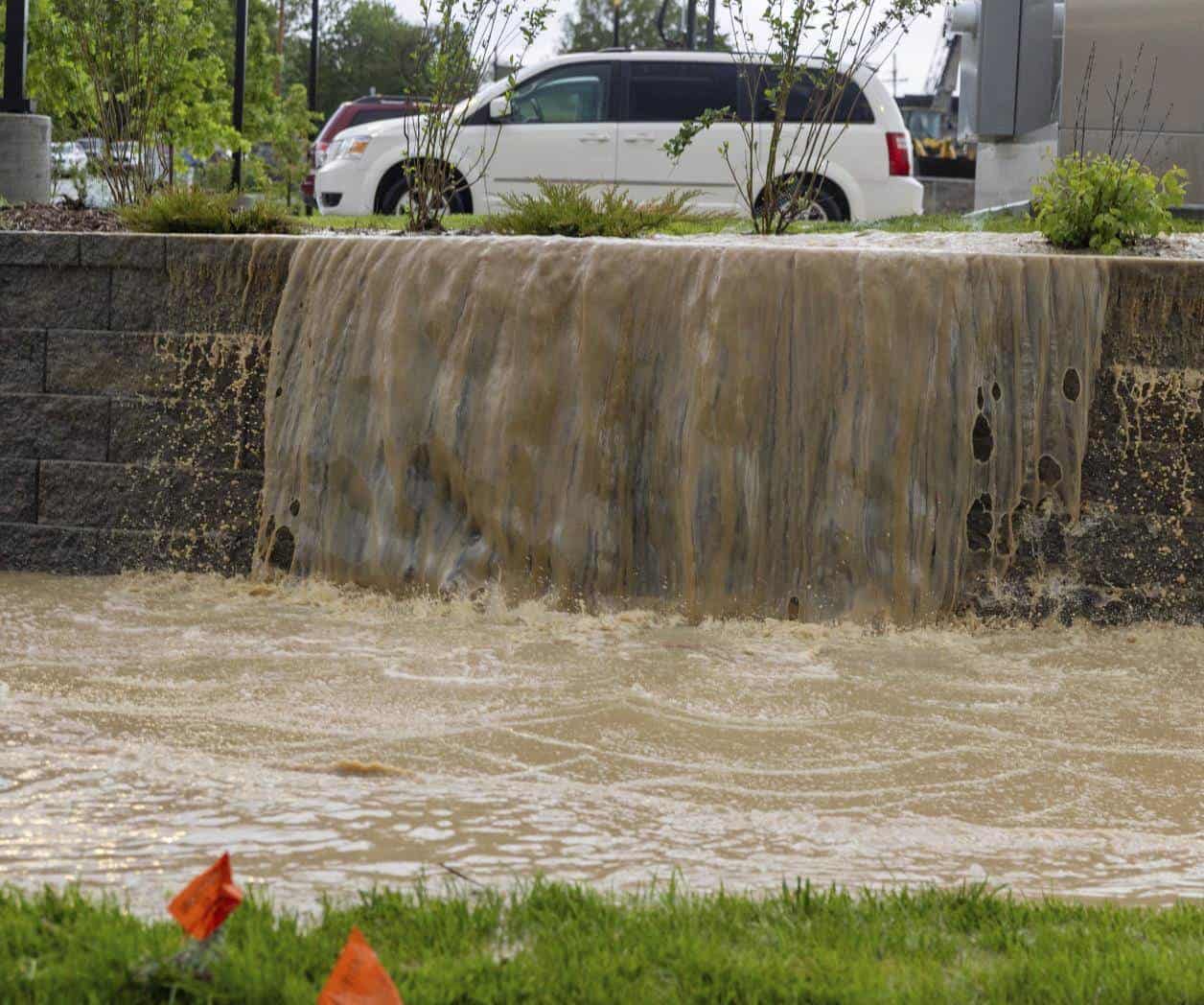 Despiertan en medio de tornados y granizadas