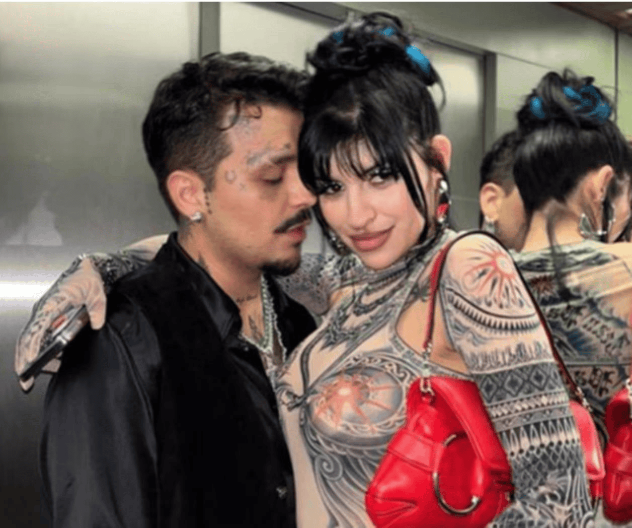 &iquest;Por qu&eacute; terminaron Christian Nodal y Cazzu?, las redes especulan