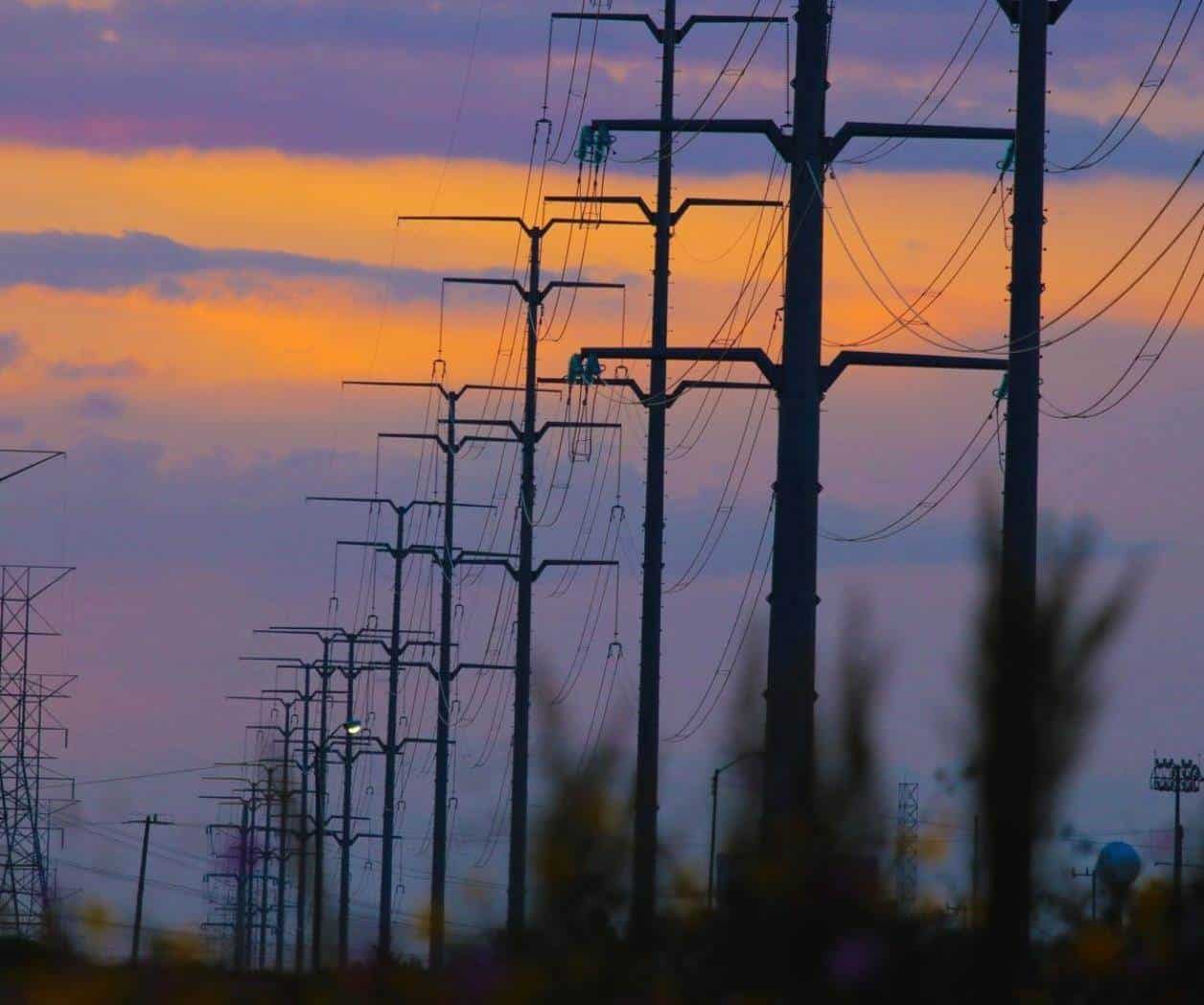 Piden empresas transparentar cortes de energía